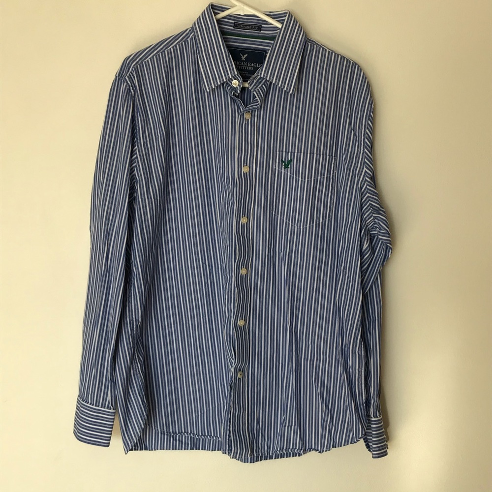 American Eagle Outfitters vintage fit cotton shirt
